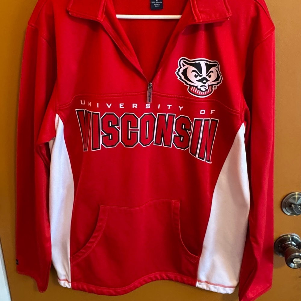 Jansport Red and White University of Wisconsin Sweatshirt